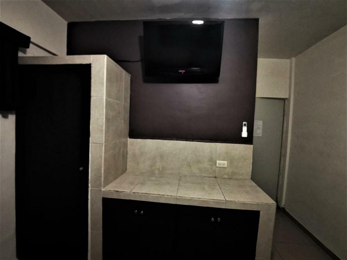 Mi Depa Tec 25 Apartment Monterrey Ngoại thất bức ảnh